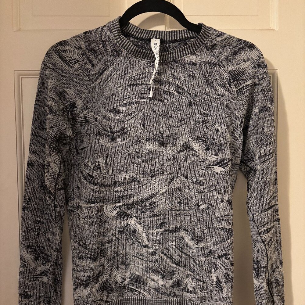 Lululemon Rest Less Pullover - black and alpine white